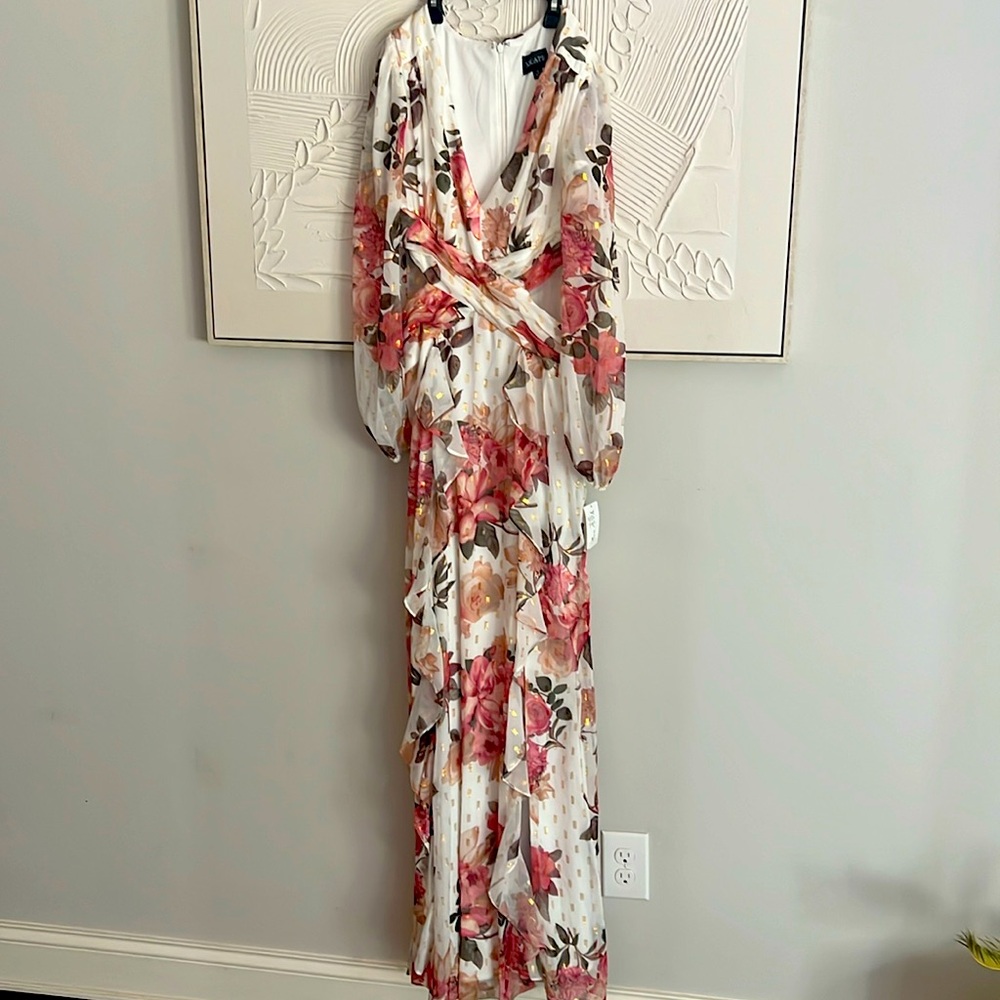 Dress NWT